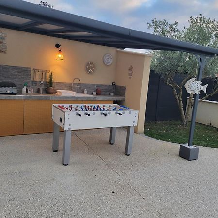 Villa Des Oliviers Sublime Villa Avec Piscine Chauffee Et Privee Et Baby Foot Bon-Encontre エクステリア 写真